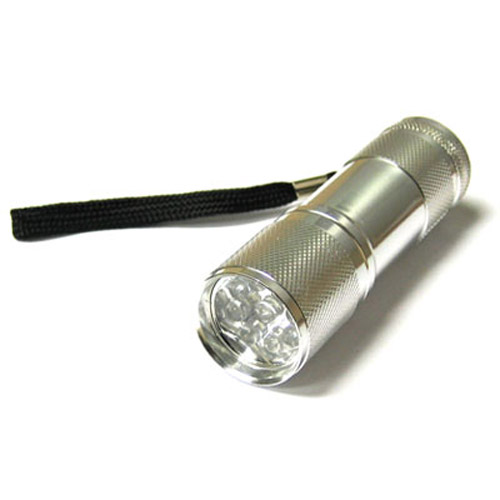 Ultra Bright LED Torch (Batteries included) - Silver