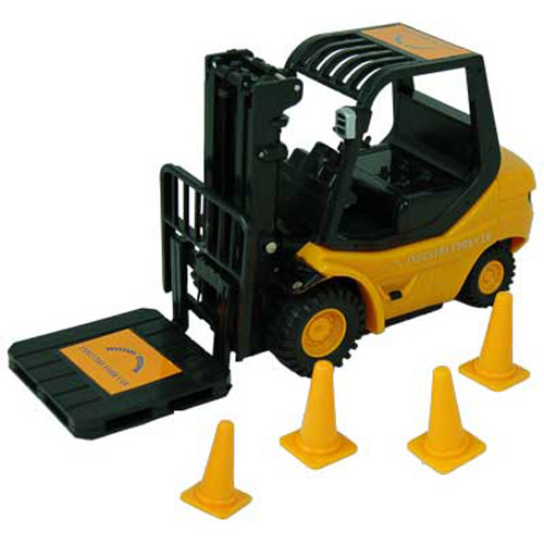 Radio Controlled Fork Lift Truck with Pallet & Cones