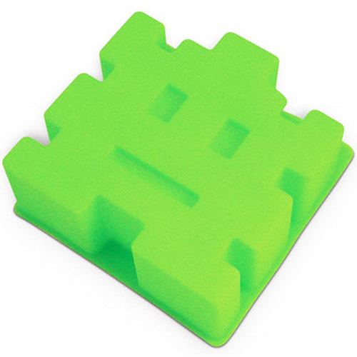 Space Invaders Retro Arcade Cake Baking Mould