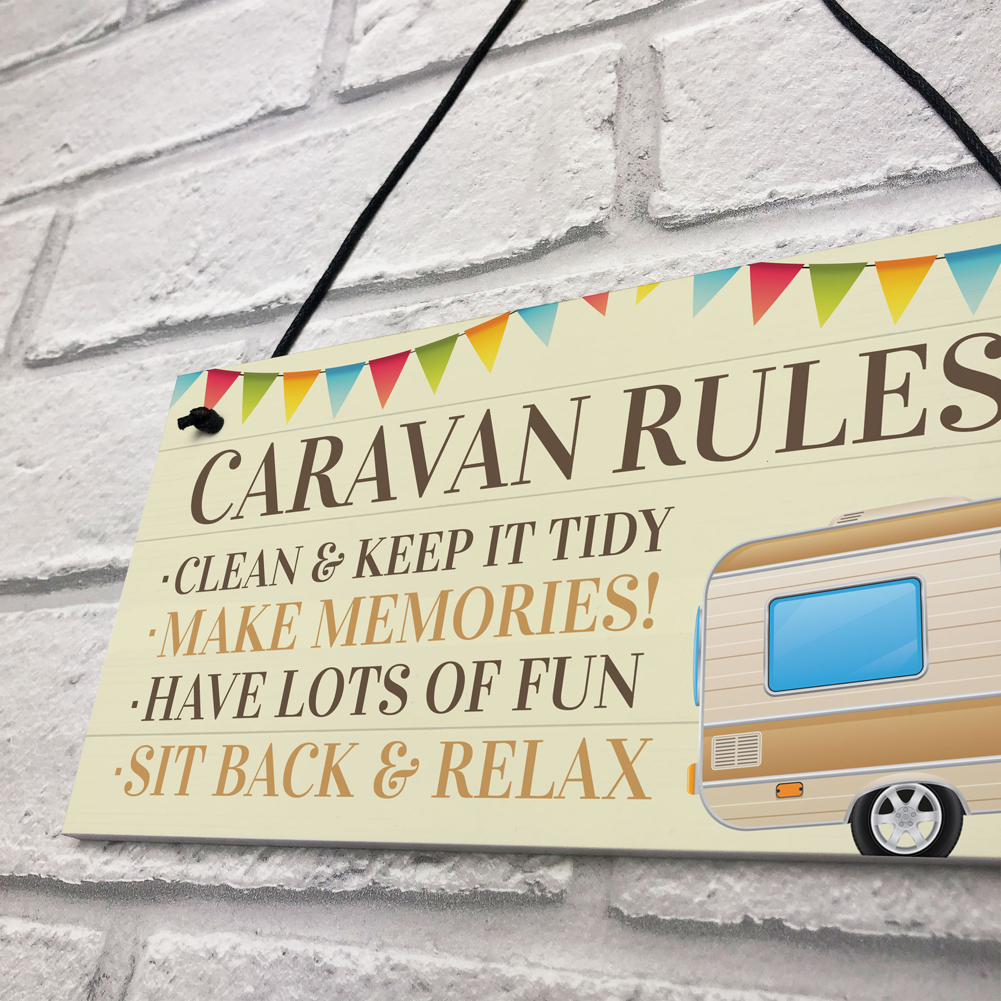 Novelty Caravan Rules Hanging Plaque Garden Sign Motorhome Campervan